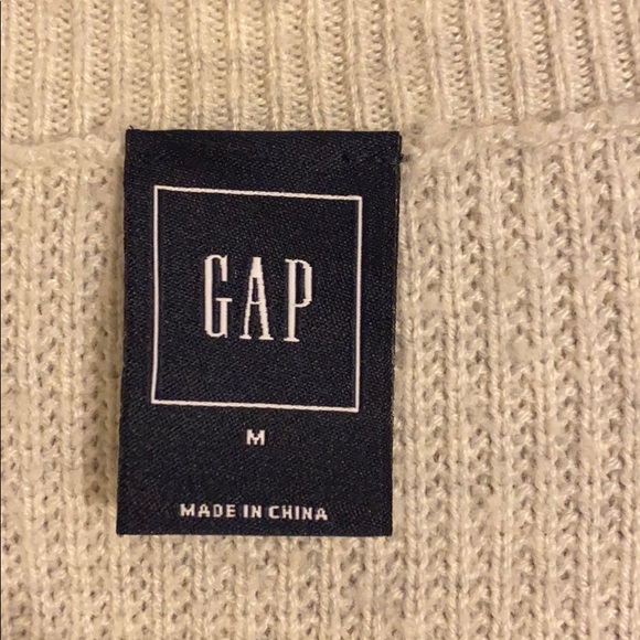 Gap Sweater - Picture 3 of 3